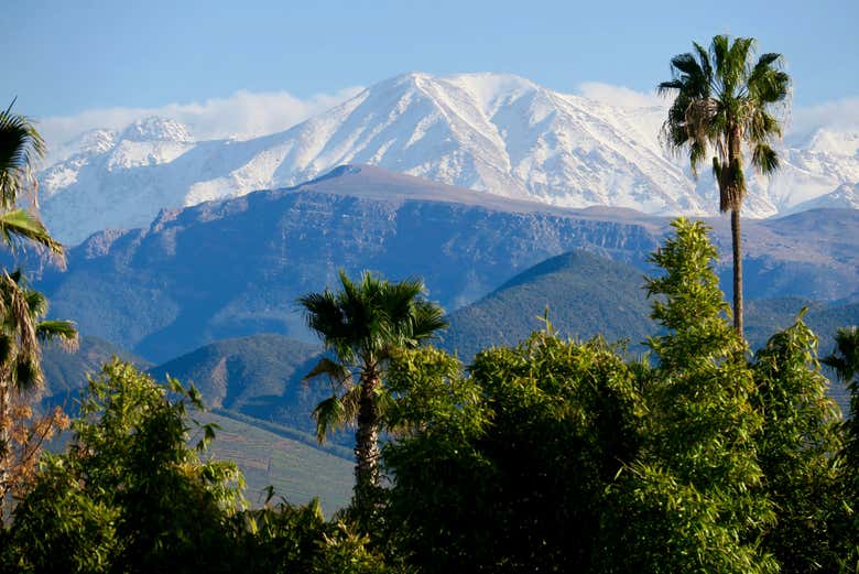 Soak up stunning landscapes